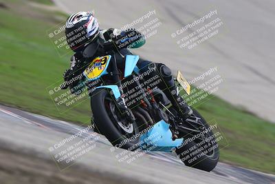 media/Nov-29-2025-TrackDaz (Sat) [[10ae2d9bce]]/A Group/Session 3 (Outside Grapevine)/